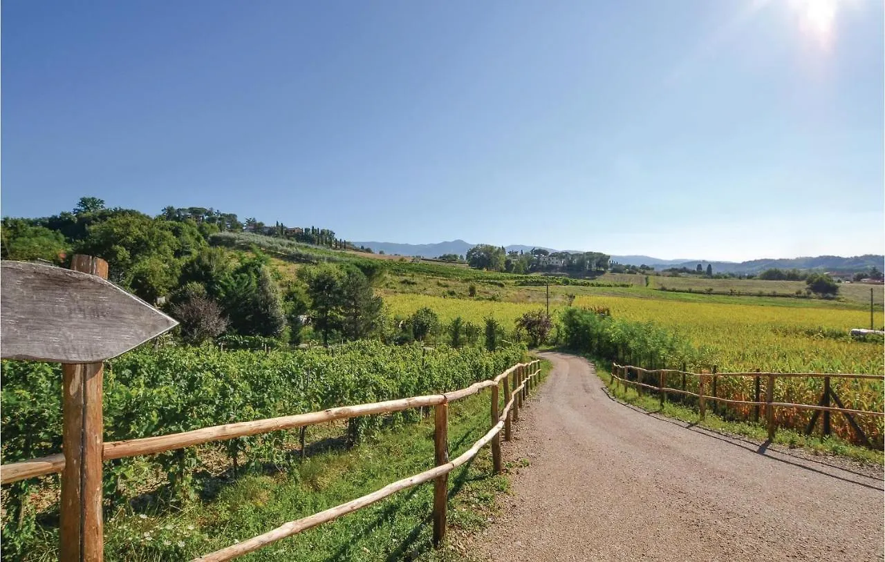 Casale 1 Apartment San Clemente in Valle